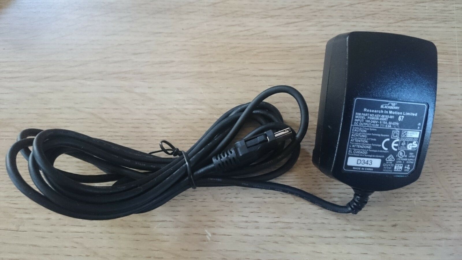 New Blackberry PSM05R-050RT 5V 0.5A AC DC Power Supply Adapter Charger